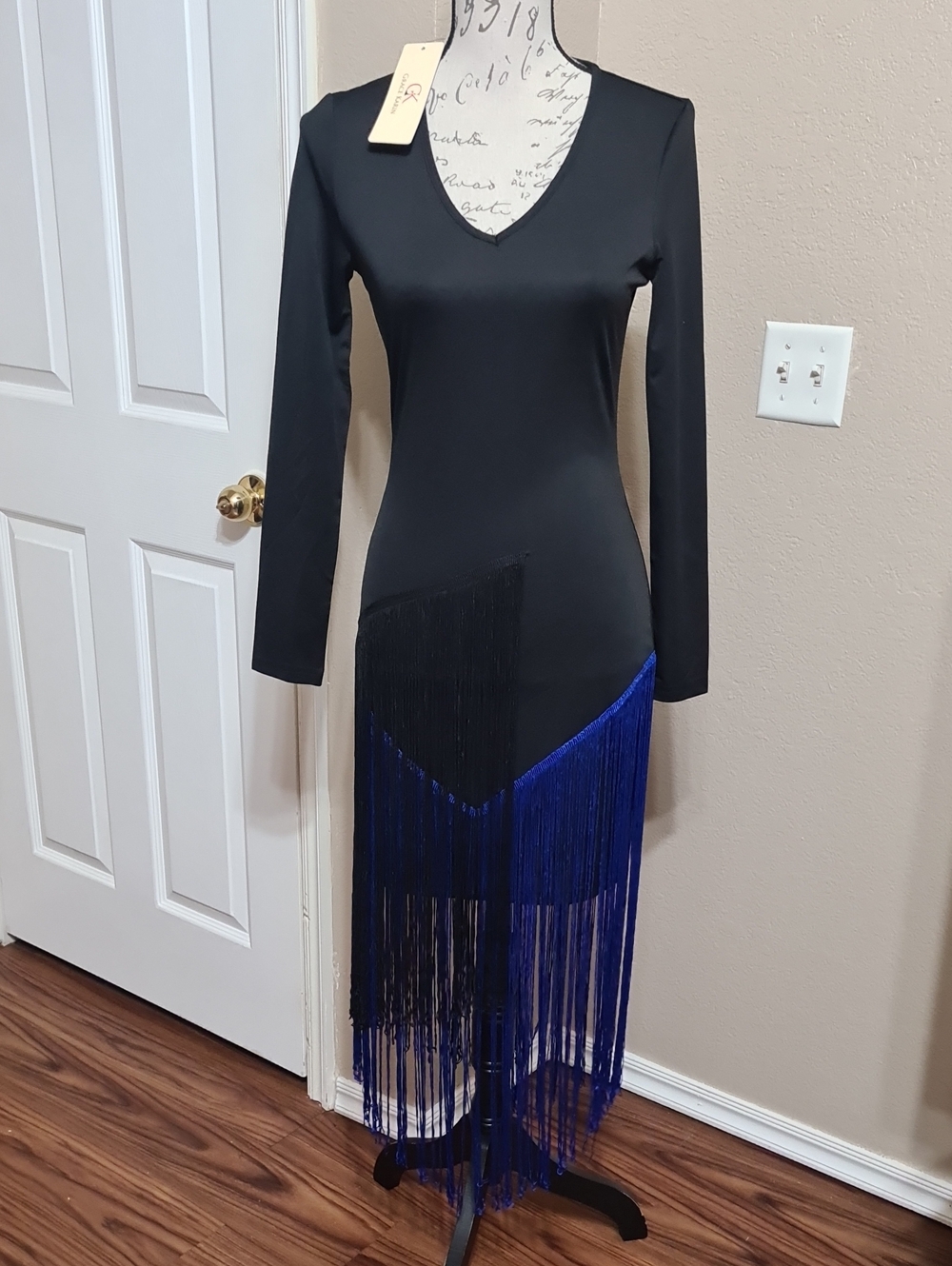 Grace Karin Black V-Neck Long-Sleeve Dress with Royal Blue Fringe